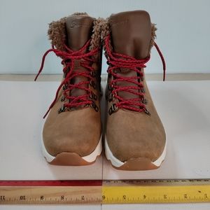 Skechers Trail Sports Boots Women's size 8 US NWT
